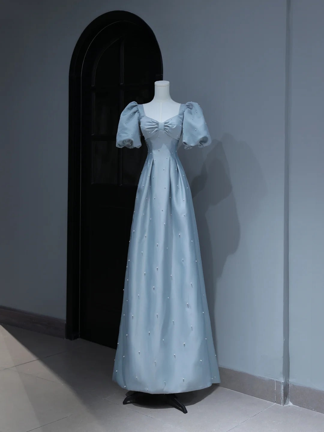 Modest Prom Dresses Aesthetic A Line Sweetheart Light Sky Blue Satin Inspiration Style Impress With Puffy Sleeves Pearls Long Party Formal Gown AS373