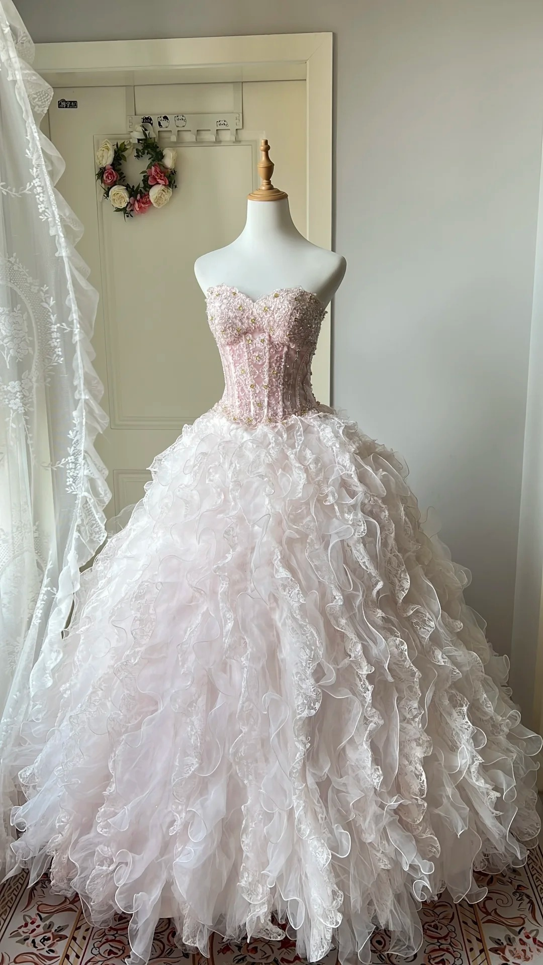 Cute Sweet 16 Dress Long Sweetheart Light Pink With Tiered Layers Lace Ball Gown Sweet Sixteen Birthday Dresses RC0700