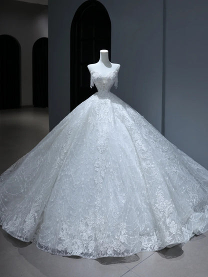 Princess Long Wedding Gowns Ball Gown Sweetheart Style for Bride With Tassel Train White Lace Bridal Dresses AS377
