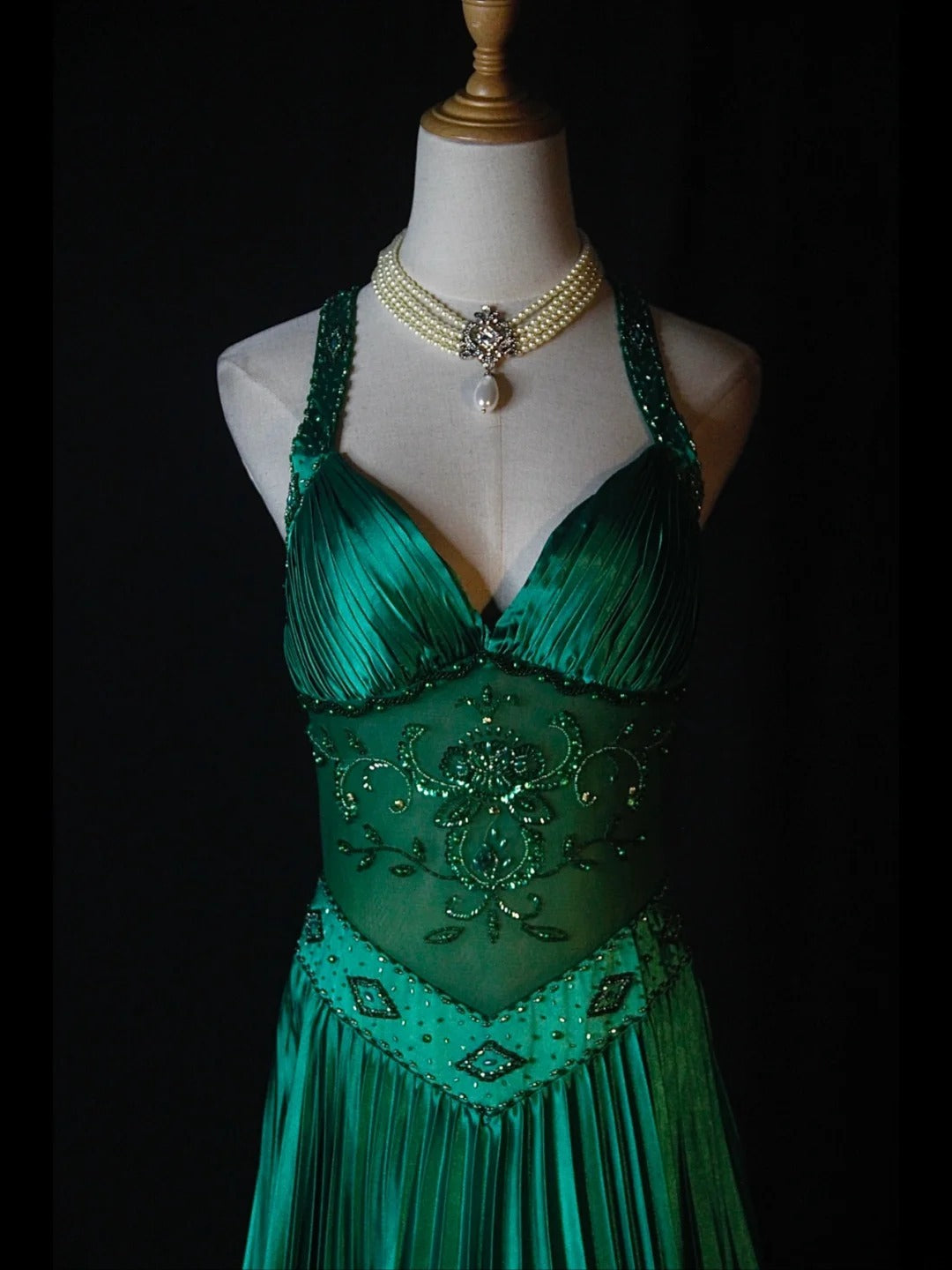 Retro 60s A line Halter Dark Emerald Green Satin With Beads Long Prom Dresses Inspo 22th Birthday Outfit Formal Gown AS377