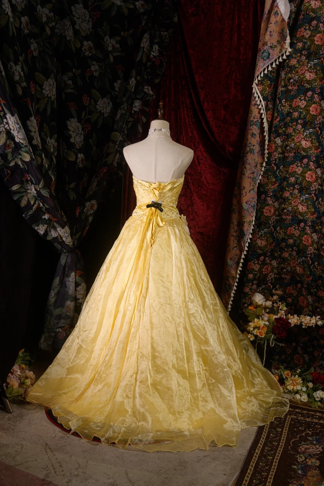 Elegant Ball Gown Sweetheart Yellow Birthday Outfits Quinceanera Dress Sweet 15 15 Anos Quinceañera Dresses For Pageant RB8586