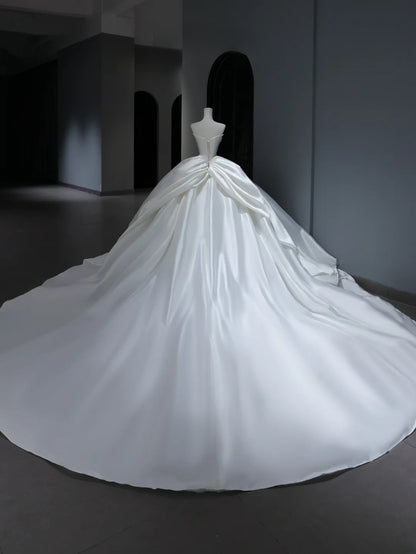 Princess Long Wedding Dress Ball Gown Sweetheart Style for Bride With Pearls Beaded Bodice Train Bridal Dresses AS385