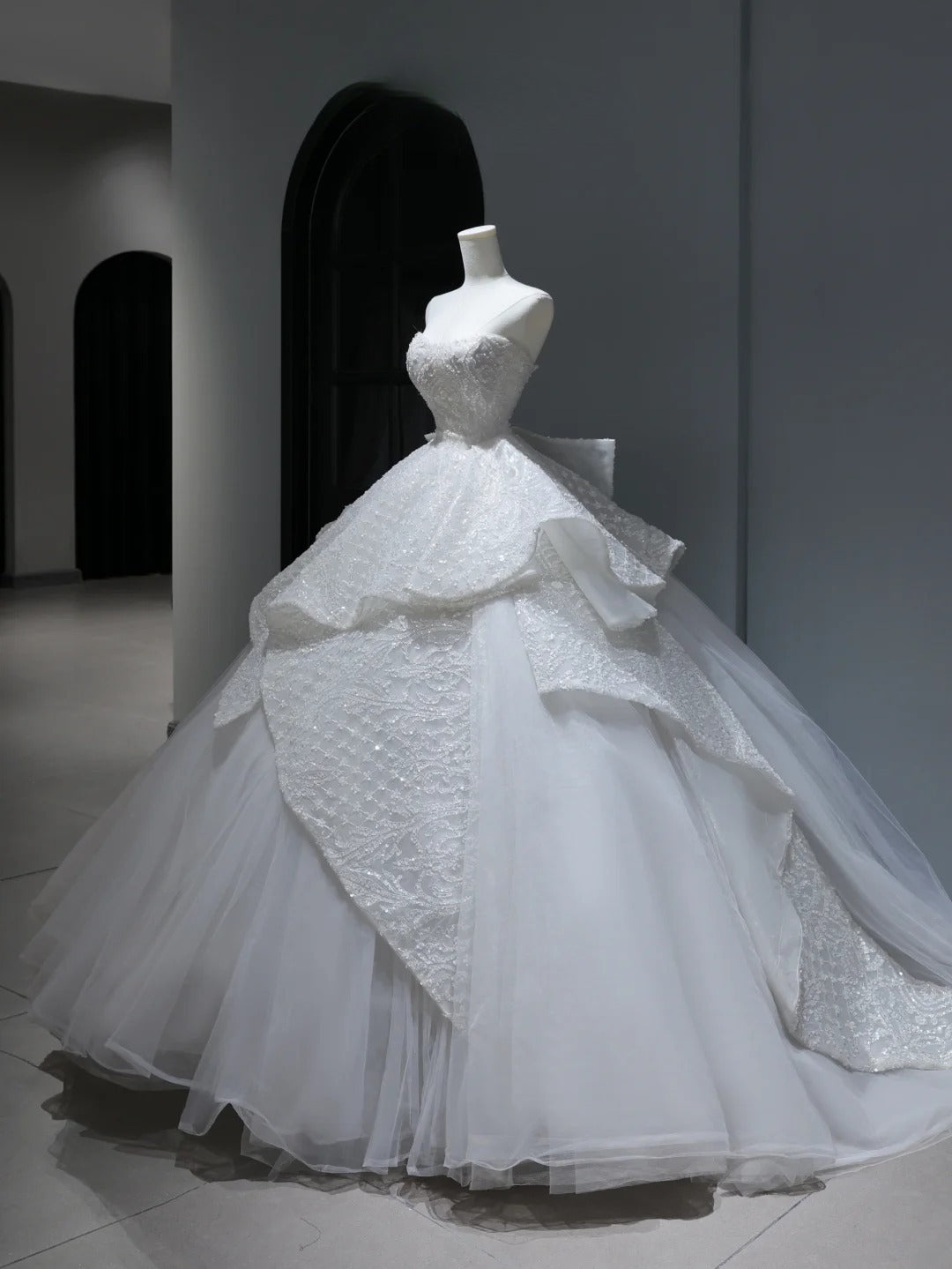 Princess Long Wedding Dress Ball Gown Sweetheart Style for Bride With Sequin Beaded Bodice Train Bridal Dresses AS387