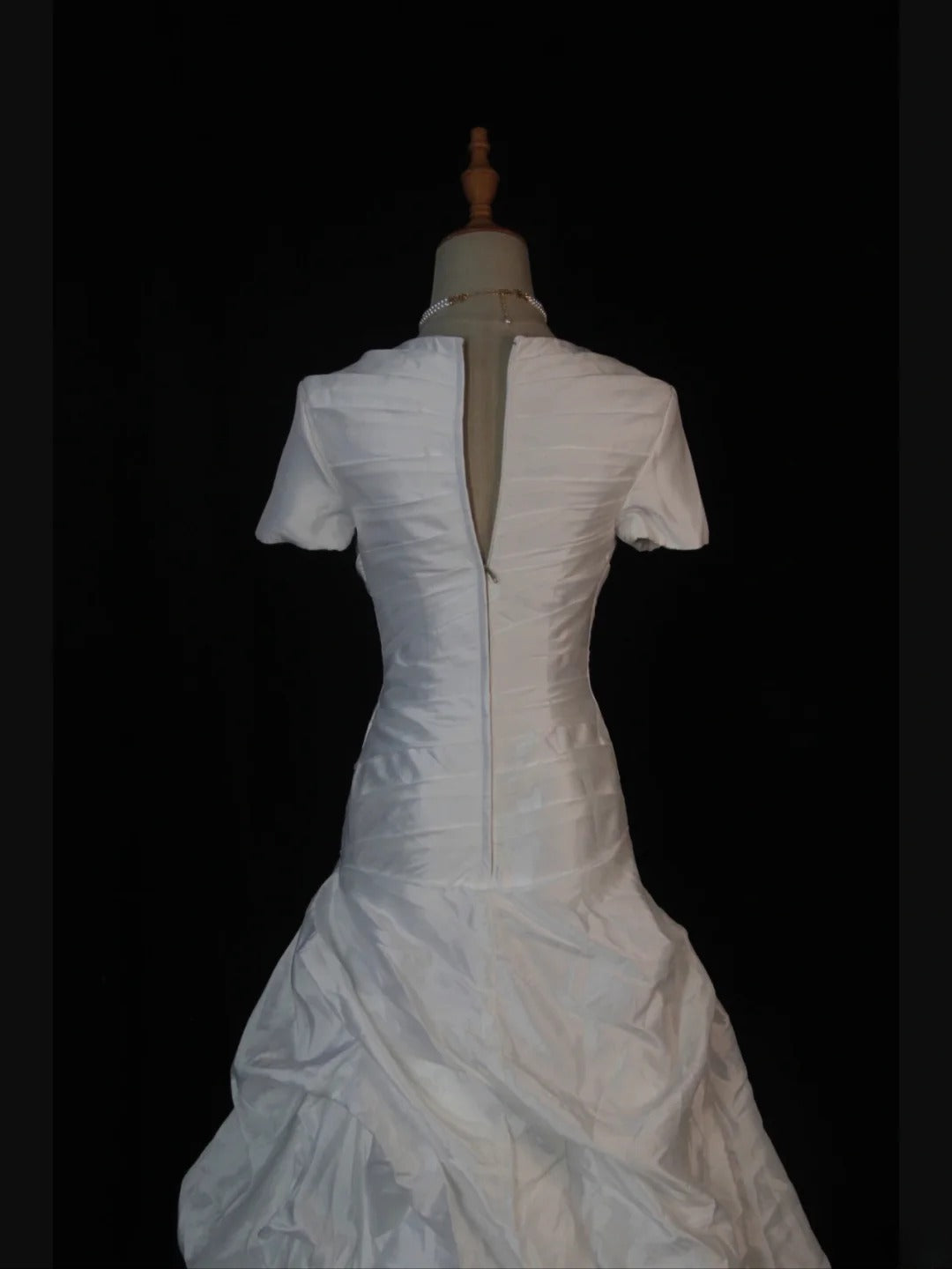 Princess Women's Ball Gown Sweetheart With Short Sleeves White Taffeta Sweep Train Wedding Dresses AS387