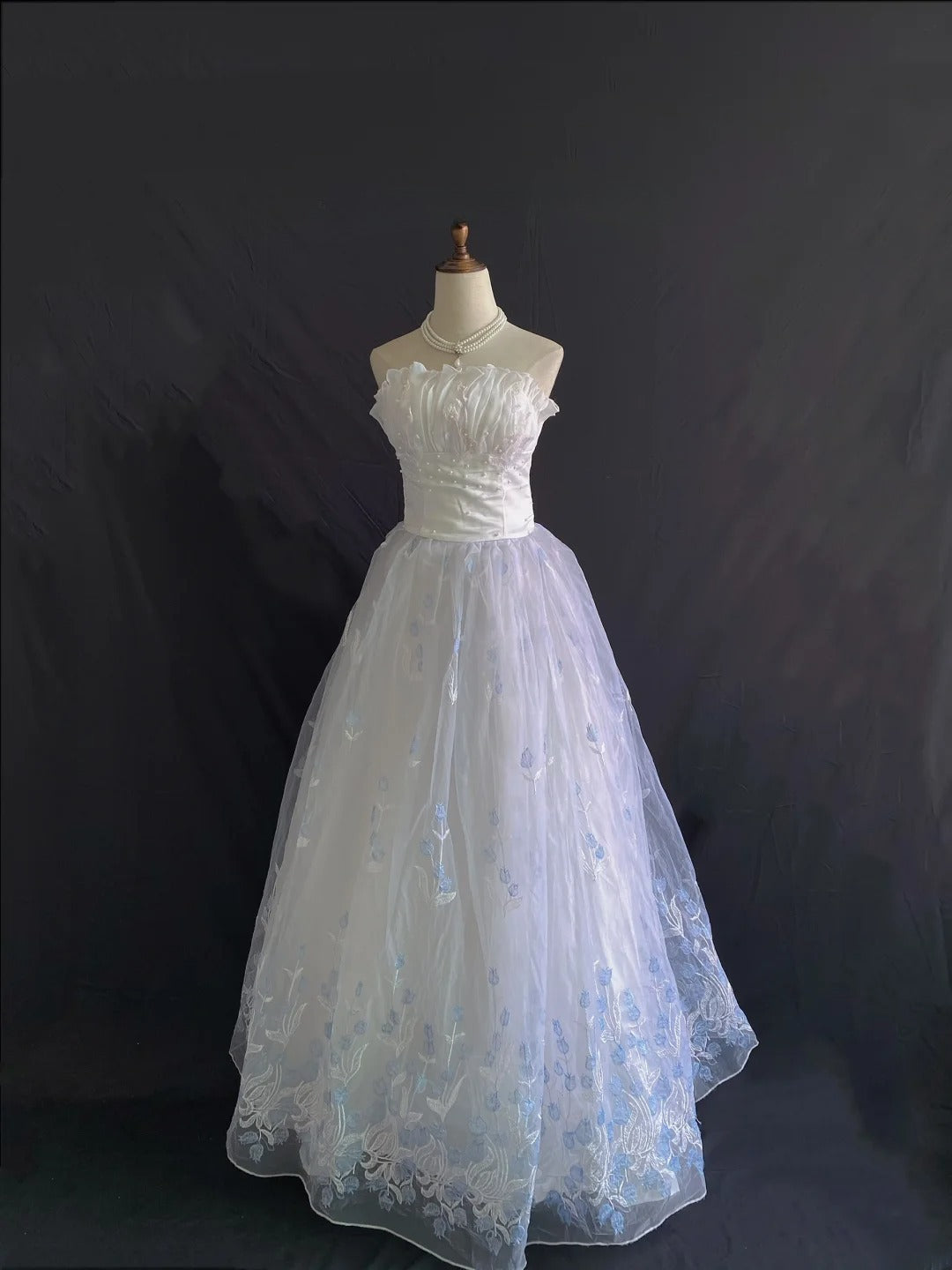 Cute Ball Gown Strapless Lilac Long With Lace Pearls Quince Dress inspo Quinceanera Dresses Sweet 15 16 Outfits RB7844
