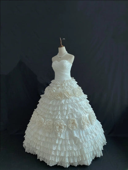 Princess Vibes Ball Gown Sweetheart Ivory Long With Lace Tiered Quince Dress inspo Quinceanera Dresses Sweet 15 16 Outfits RB7845