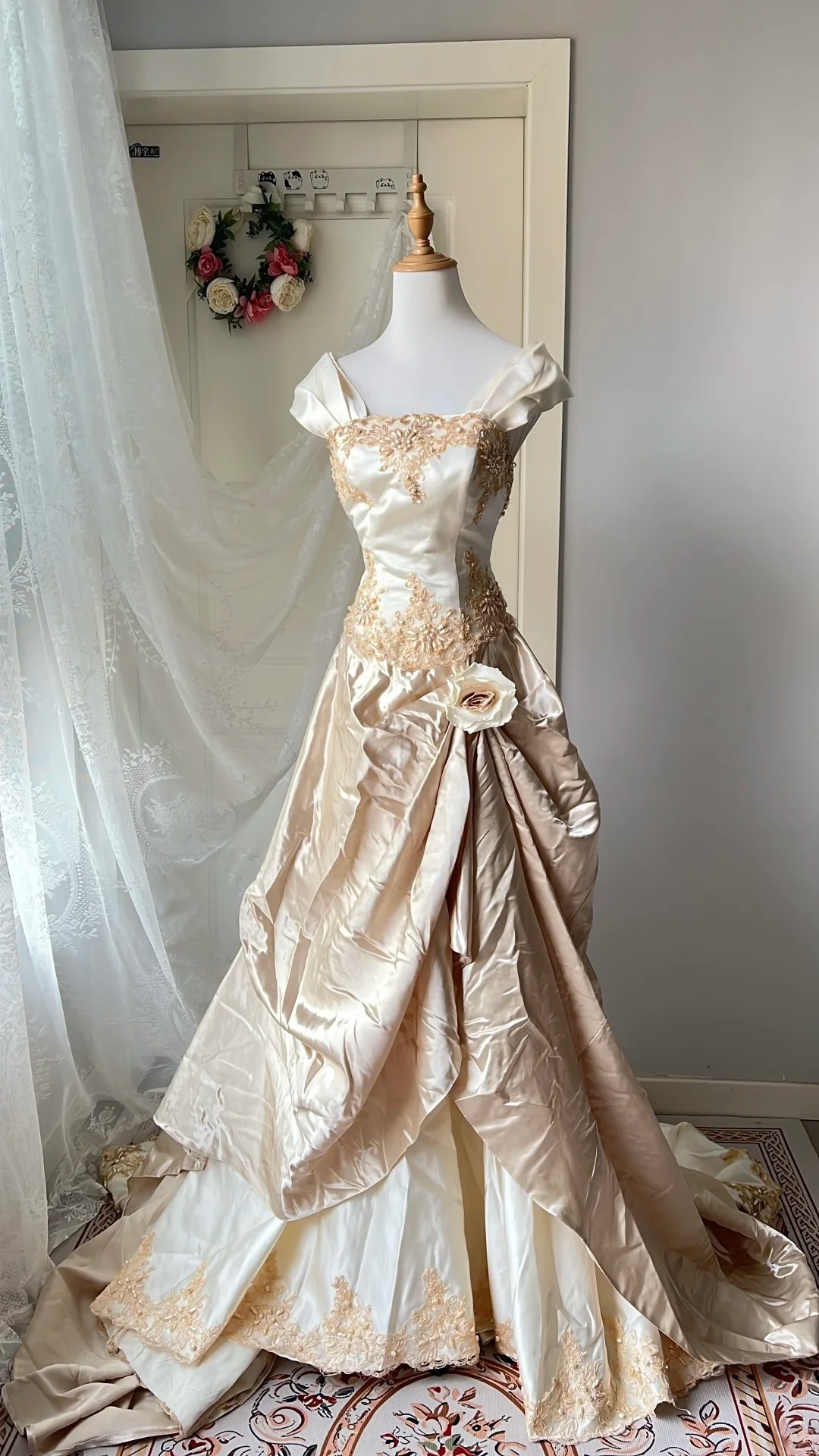Modest Prom Dresses Aesthetic Mermaid Gold Satin With Ruffled Lace Long Evening Outfits RC0716