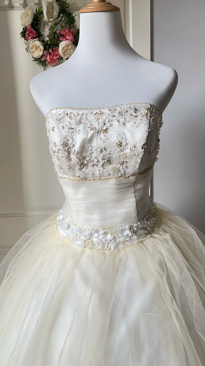 Sweet 15 Quinceanera Dresses Ball Gown Strapless Light Yellow With Appliqued Long 16th Birthday Dress RC0722
