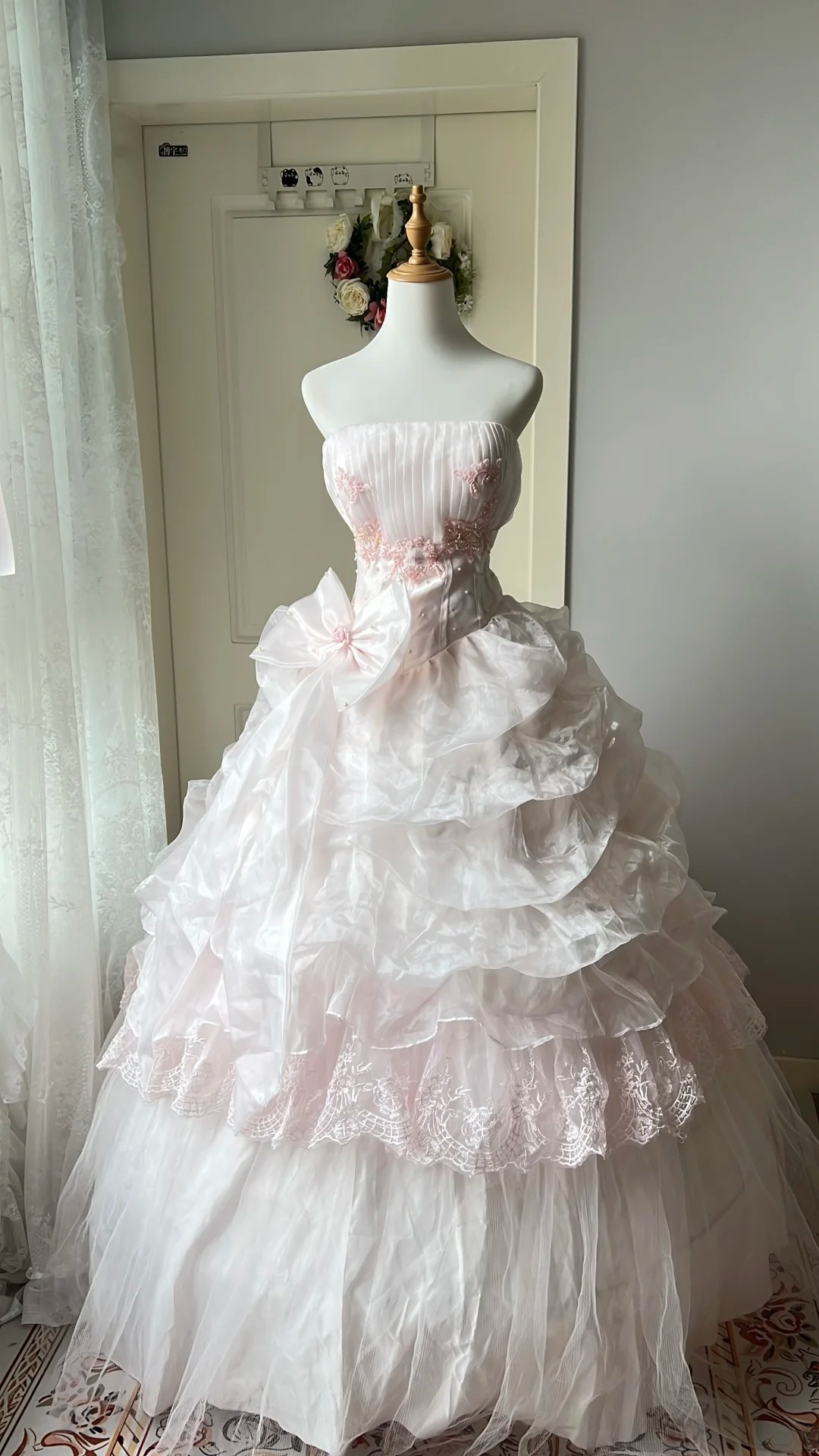 Sweet 15 Quinceanera Dresses Ball Gown Strapless Light Pink With Appliqued Tiered Long 16th Birthday Dress RC0723