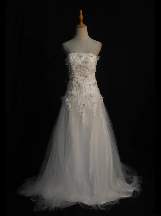 Women's Elegant Ball Gown Strapless Vintage Tulle Lace Wedding Dress for Bride Sweep Train Wedding Dresses AS401