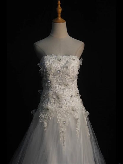 Women's Elegant Ball Gown Strapless Vintage Tulle Lace Wedding Dress for Bride Sweep Train Wedding Dresses AS401