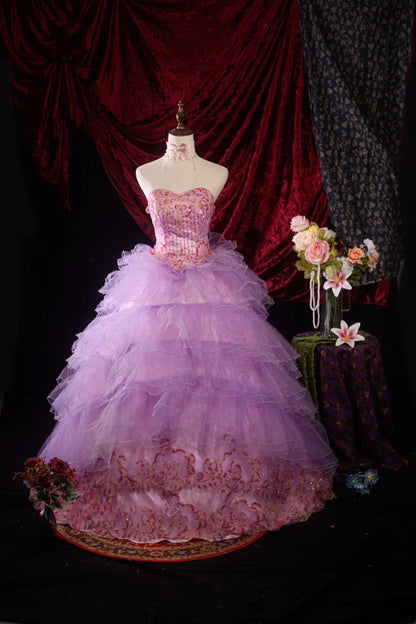Pretty Ball Gown Sweetheart Lilac Tulle Sweet 15 Quinceanera Dresses Formal Gown For 15 Anos Celebration RB8598