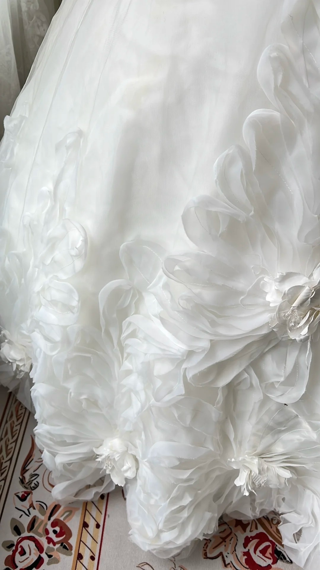 Simple Wedding Dress Ball Gown Sweetheart White With Corset Fitted Back Train Long Bridal Gown RC0729