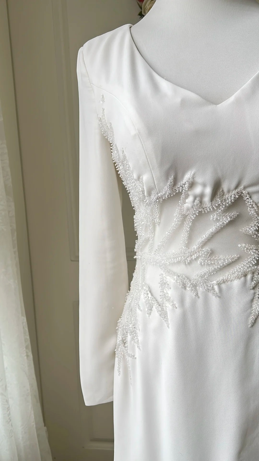 Simple Wedding Dress Mermaid V Neck White With Long Sleeves Beading Bridal Gown RC0730