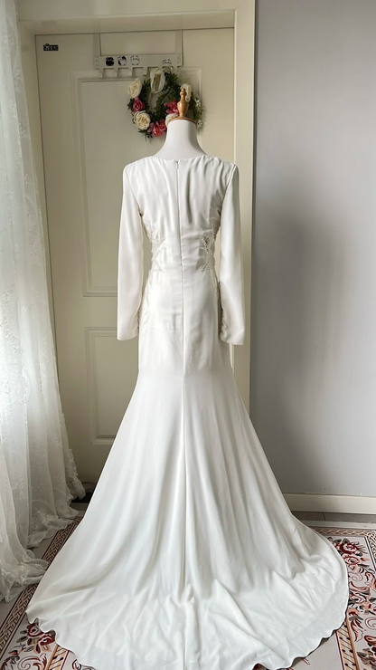 Simple Wedding Dress Mermaid V Neck White With Long Sleeves Beading Bridal Gown RC0730