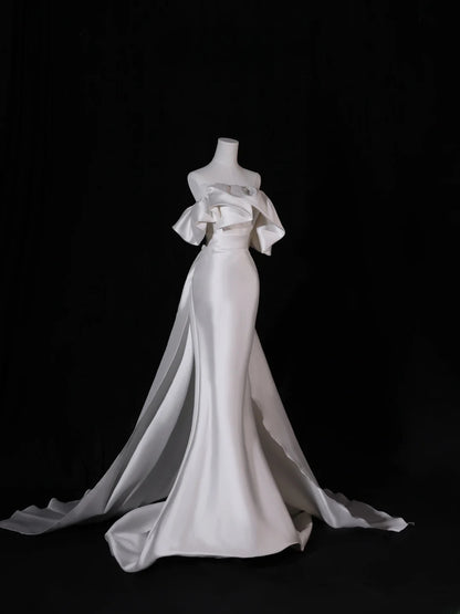 Simple Long Wedding Dresses Mermaid Strapless Silky Satin Style for Bride With Pleated Bodice Train Fitted Bridal Dresses AS409