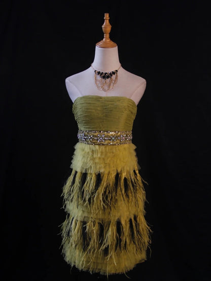 Vintage A Line Strapless Olive Green Tulle With Beads Feathers Short 16th Birthday Dress Homecoming Dresses Cocktail Gown AS418