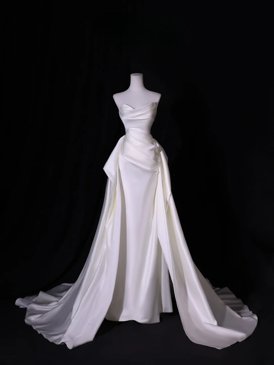 Simple Long Wedding Dresses Mermaid White Mermaid Satin Pleats Wedding Dress Silky Satin Style For Brides Fitted Bridal Gowns AS418