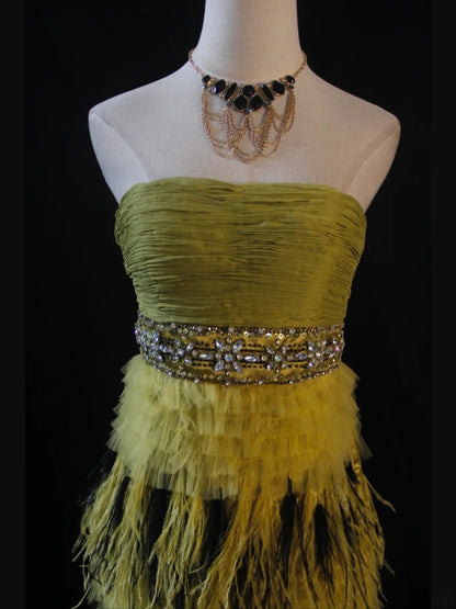 Vintage A Line Strapless Olive Green Tulle With Beads Feathers Short 16th Birthday Dress Homecoming Dresses Cocktail Gown AS418
