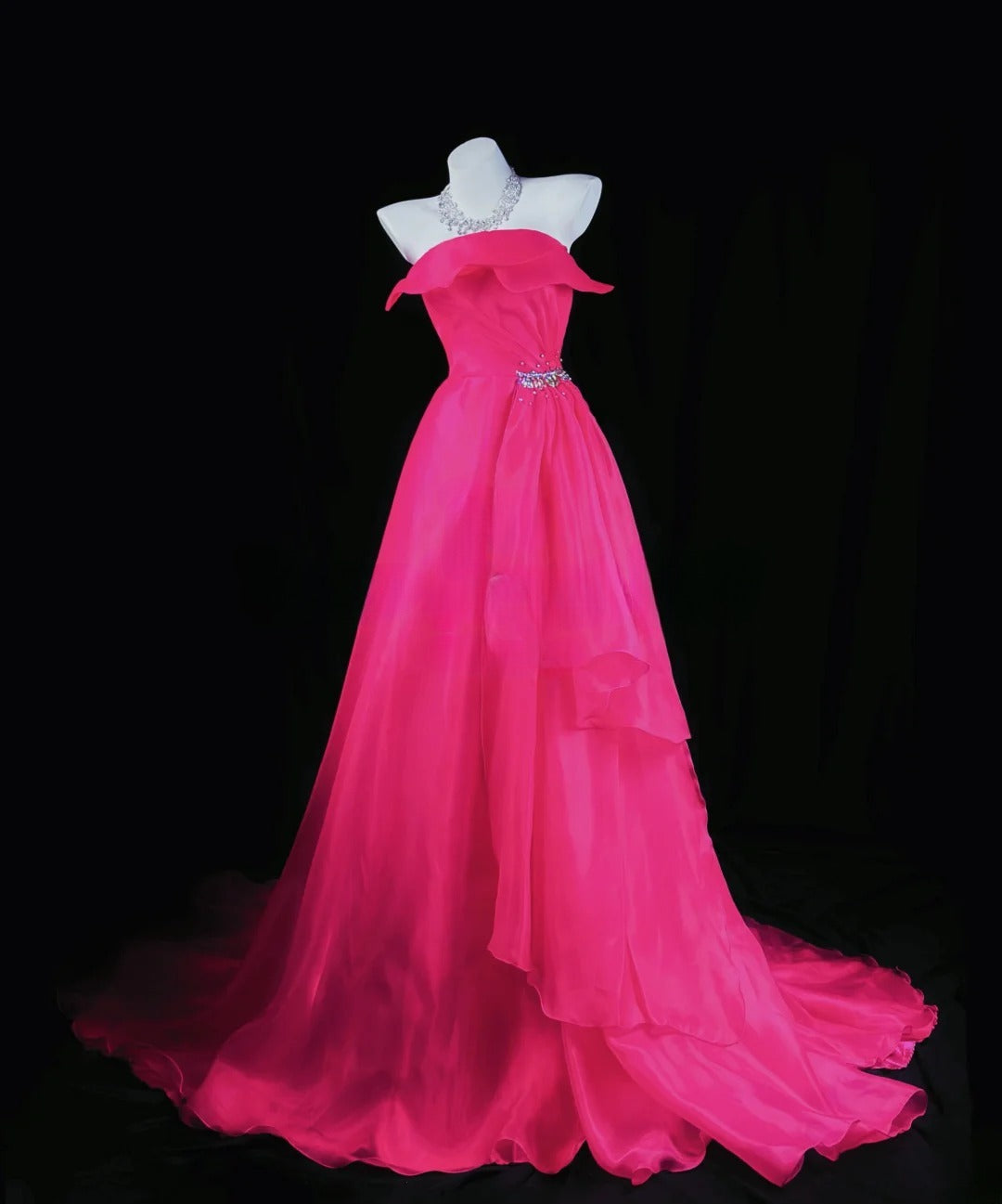 Charming Prom Dresses Ball Gown Strapless Hot Pink Organza With Ruffled Night Evening Formal Outfits RB6235
