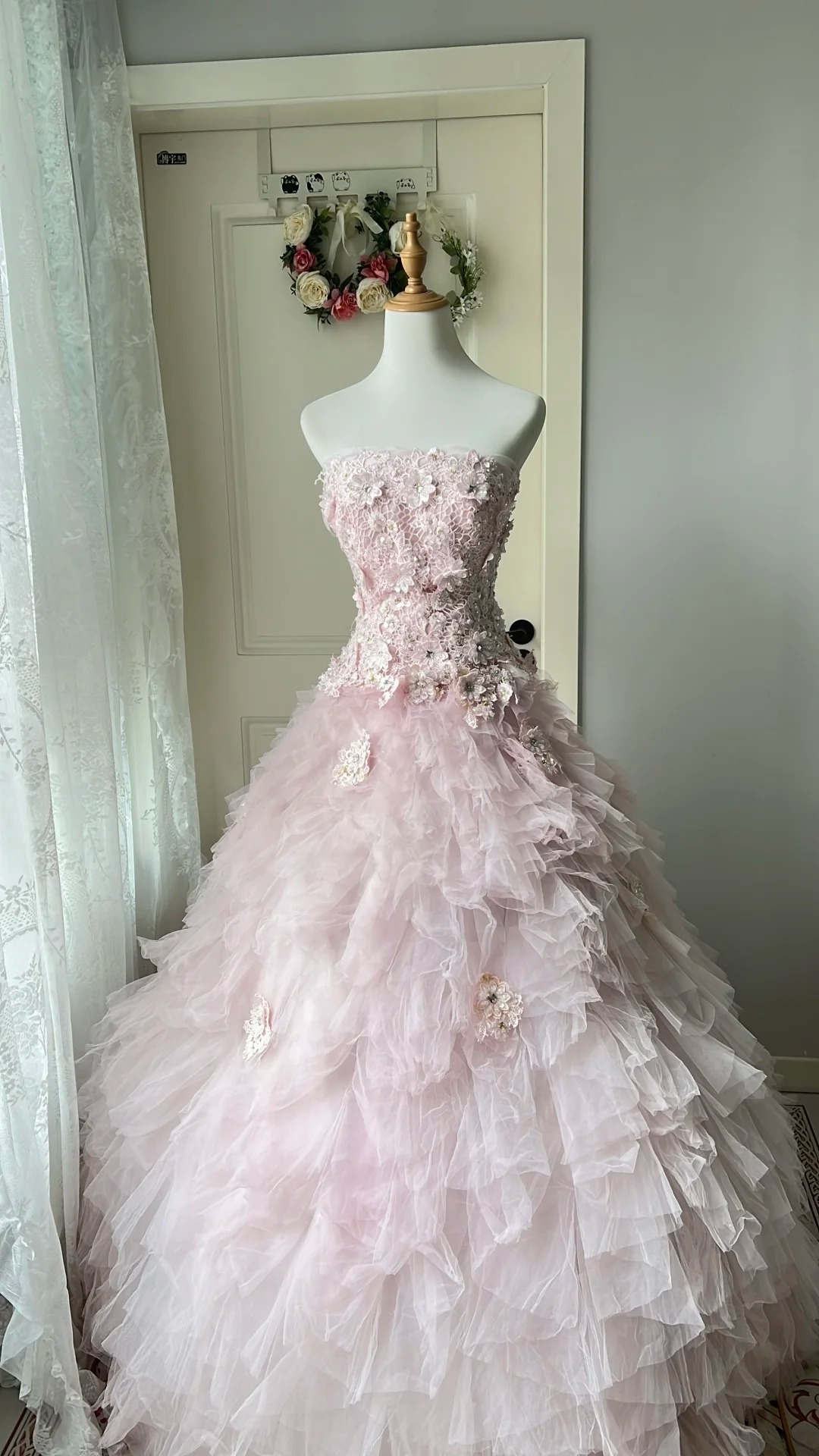 Sweet 16 Dress Ideas Ball Gown Strapless Pink With Tiered Layers Lace Ball Gown Sweet Sixteen 16th Birthday Dresses RC0743