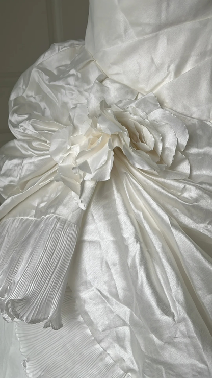 Sweet 15 Dress Quinceanera Dresses Ball Gown Strapless White With Lace Layers Long 16th Birthday Outfits RC0744