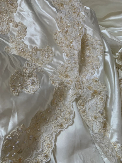 Retro 1950s Wedding Dresses for Bride Ball Gown V Neck With Short Beads Sleeves Lace Petite/Plus Size Bridal Gowns for Summer Wedding AS433