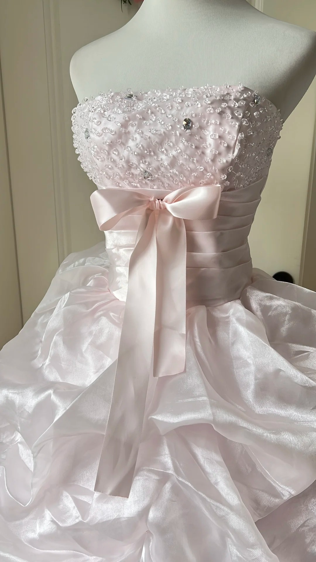 Elegant Prom Dresses Ball Gown Strapless Light Pink With Tiered Layers Long Evening Outfits RC0755