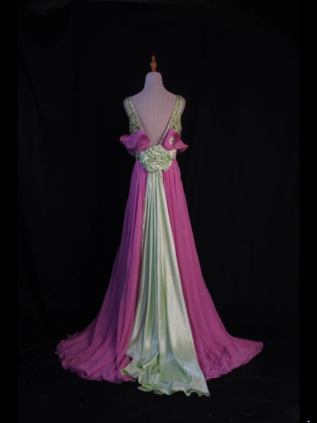 Vintage A Line V Neck Green Tops Chiffon Pink 80s With Beaded Bodice Long Prom Dresses Inspo Birthday Outfit Formal Dress For Women AS446