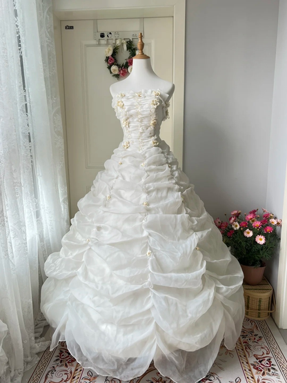 Sweet 15 Dress Quinceanera Dresses Ball Gown Strapless White With Tiered Flowers Long 16th Birthday Outfits RC0764