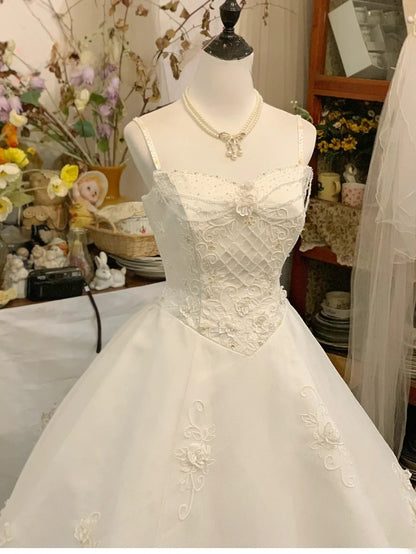Vintage Wedding Dress White Ball Gown Spaghetti Straps Lace With Appliques Bridal Gown for Big Day RB9568