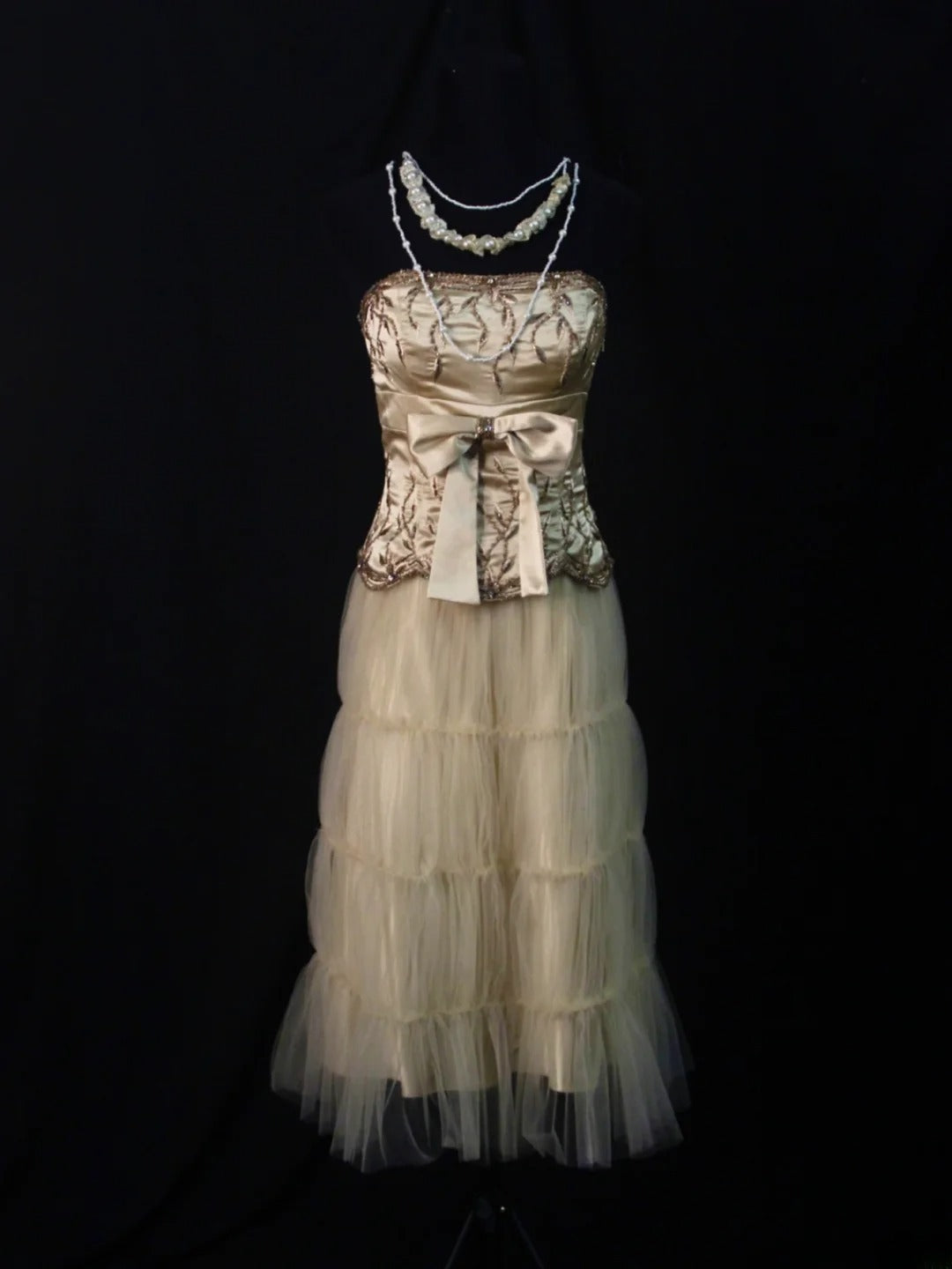 Vintage A Line Strapless Tulle With Beadings 18th Birthday Dress Homecoming Dresses Cocktail Gown AS484