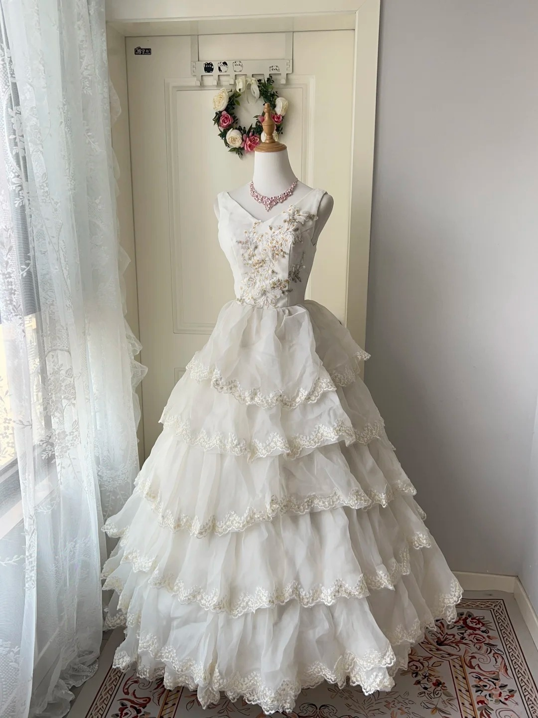 Fairytale Sweet 16 Princess Gown V Neck Tulle Lace Tiered Ruffled Skirt With Appliques Floor‑Length RC0796
