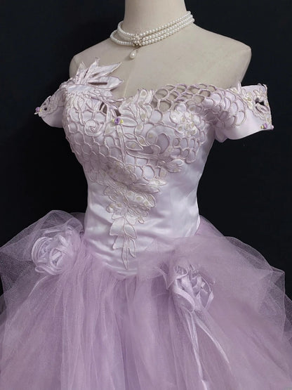 Princesses Fairytale Ball Gown Off The Shoulder Lilac With Flowers Lace Quince Dress Quinceanera Dresses Formal 16th Birthday Outfit RB7945