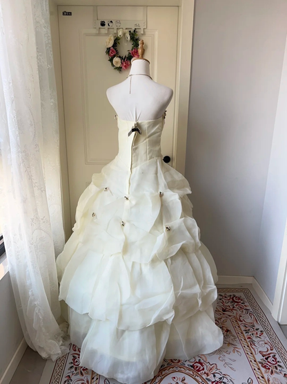 Fairytale Sweet 16 Princess Ball Gown Strapless Daffodil Tiered Ruffled Skirt With Bow Floor‑Length RC0798