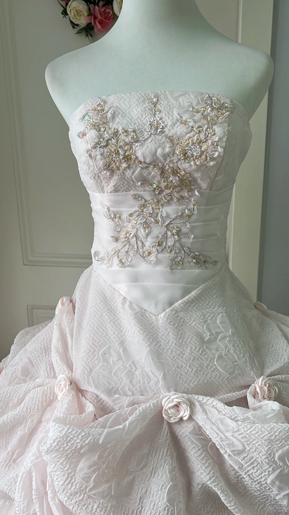Pink Sweet 16 Quinceanera Dress Strapless Lace Embroidery Tiered Ball Gown With Ruffled RC0806
