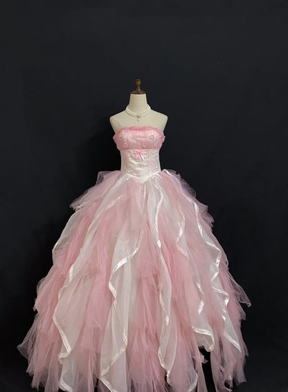 Princesses Fairytale Ball Gown Strapless Pink With Flowers Tiered Quince Dress Quinceanera Dresses Formal 16th Birthday Outfit RB7955