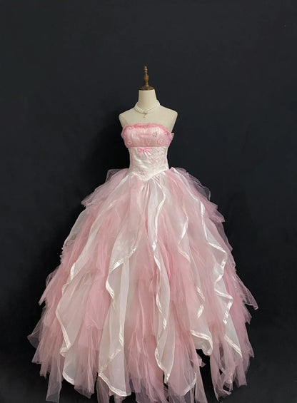 Princesses Fairytale Ball Gown Strapless Pink With Flowers Tiered Quince Dress Quinceanera Dresses Formal 16th Birthday Outfit RB7955