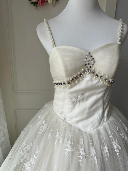 Fairytale Sweet 16 Dress Princess Ball Gown Spaghetti Straps Lace With Pearls Floor‑Length Quinceanera Dresses RC0812