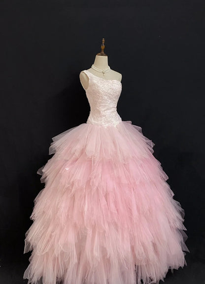 Princesses Fairytale Ball Gown One Shoulder Pink Tulle Long With Lace Long Quince Dress Quinceanera Dresses Formal Birthday Outfits RB7961