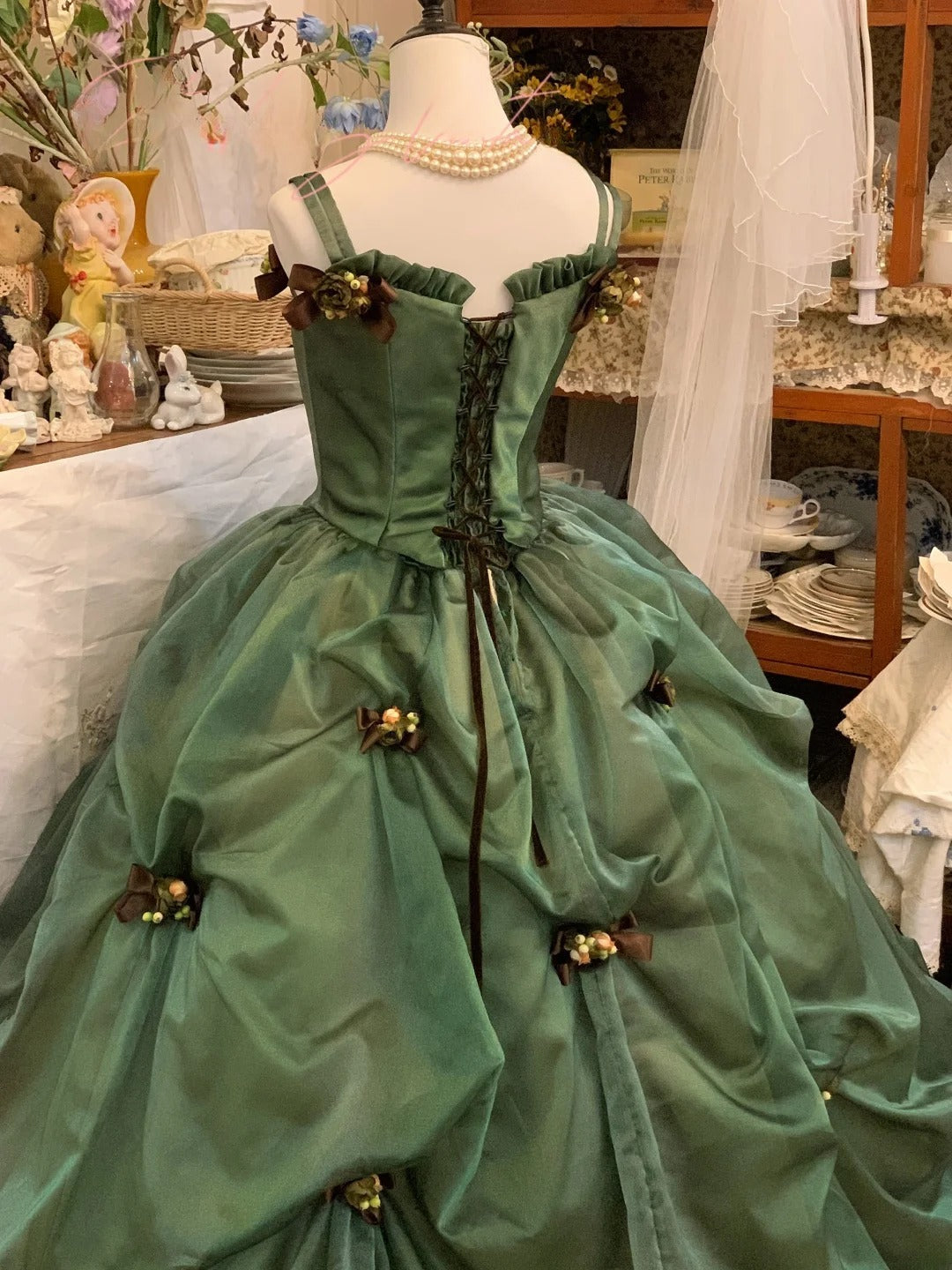 Sweet 16 Dress Ball Gown Spaghetti Straps Green Vestido De 15 Sweet Sixteen Dress RB9580