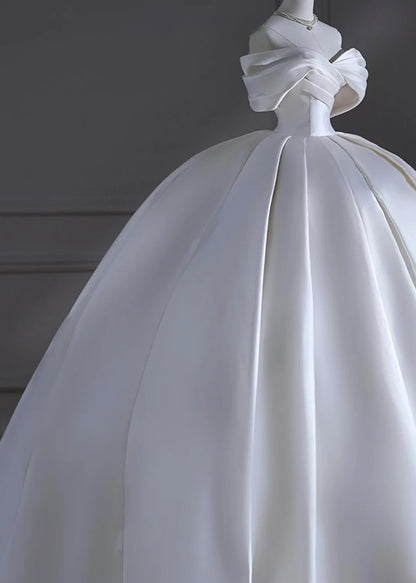 Princess Long Wedding Gowns Ball Gown Off The Shoulder Pleated Satin for Bride With Sleeves Train White Bridal Dress AS506