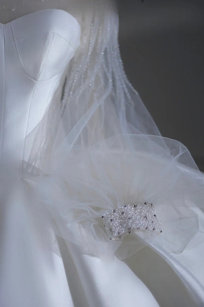 Princess Long Wedding Gowns Ball Gown High Neck Long Sleeves Pleated Satin for Bride With Train White Bridal Dress AS507