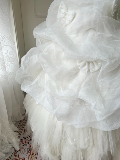 Fairytale Sweet 16 Dress Princess Ball Gown Strapless White With Tiered Layers Lace Floor‑Length Quinceanera Dresses RC0823