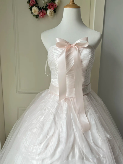 Fairytale Sweet 16 Dress Princess Ball Gown Strapless Light Pink With Flowers Bows Floor‑Length Quinceanera Dresses RC0834