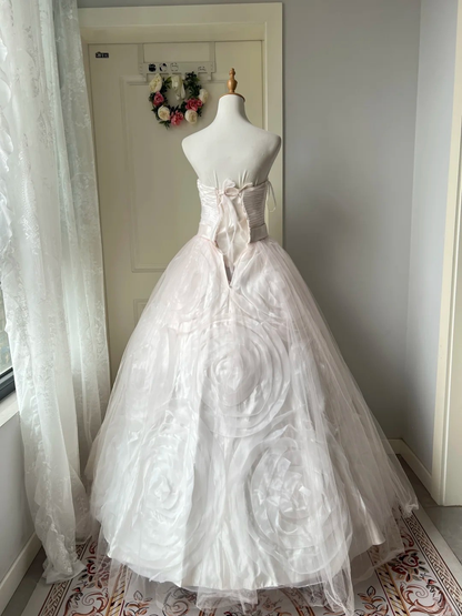 Fairytale Sweet 16 Dress Princess Ball Gown Strapless Light Pink With Flowers Bows Floor‑Length Quinceanera Dresses RC0834