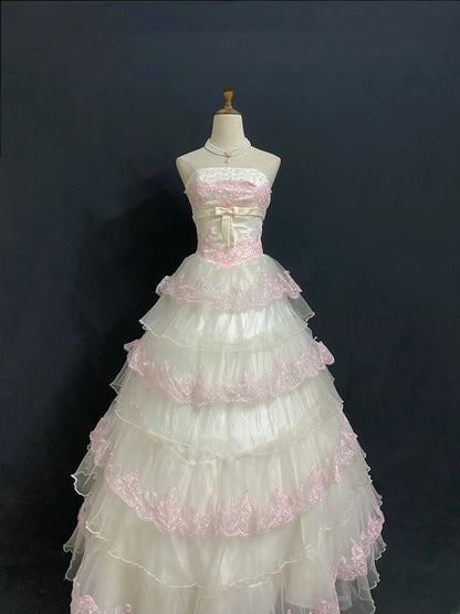 Princesses Fairytale Ball Gown Strapless Pink With Appliqued Tiered Layers Quince Dress Quinceanera Dresses Formal 17th Birthday Outfit RB7981