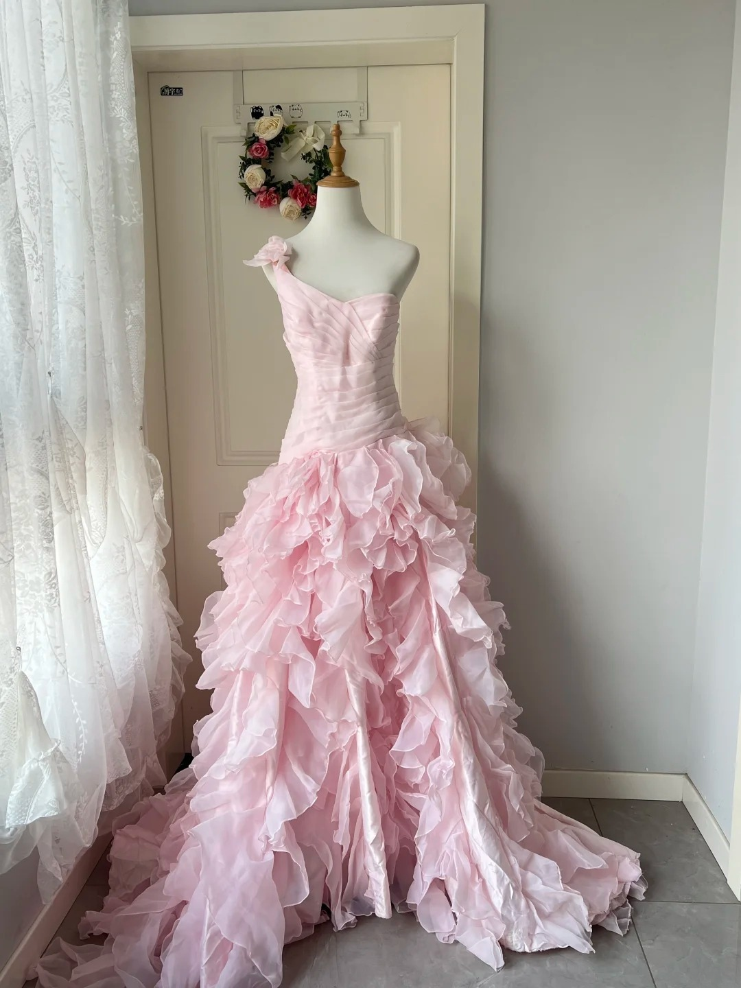 Prom Dress Modest One Shoulder Mermaid Long Pink Formal Party Gown Tiered Layers For Senior Women RC0840