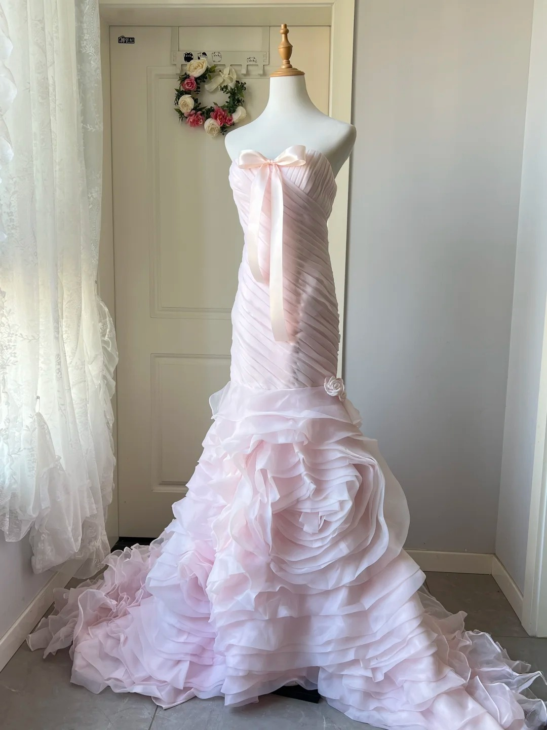 Pink Wedding Dress Modest Mermaid Strapless With Tiered Layers Long Bridal Gown RC0844