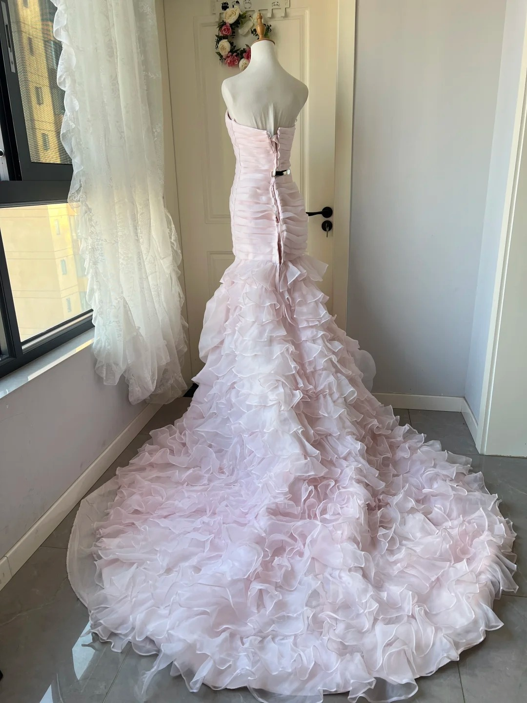 Pink Wedding Dress Modest Mermaid Strapless With Tiered Layers Long Bridal Gown RC0844